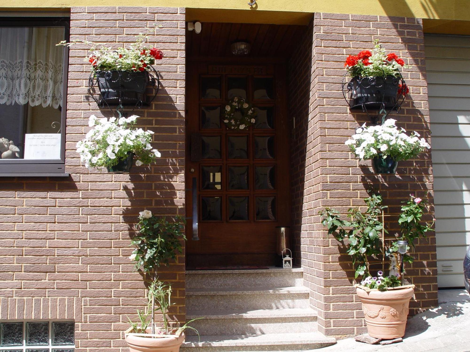 Gaestehaus Am Roemerbad Zell an der Mosel Exterior photo